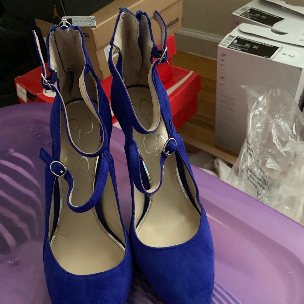 Jessica Simpson heels